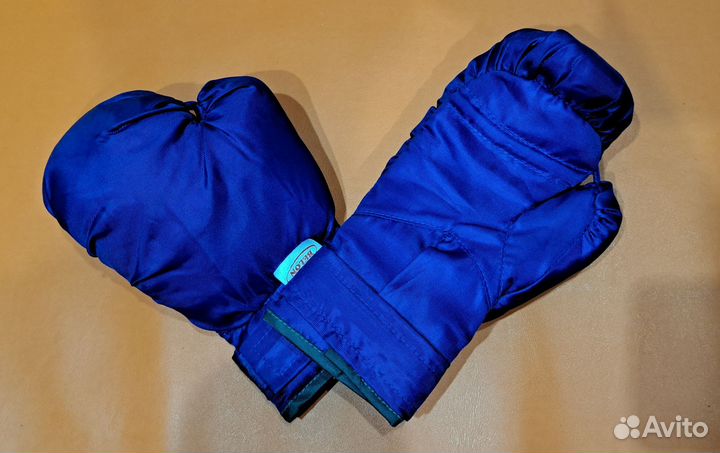 Продам детскую грушу и перчатки