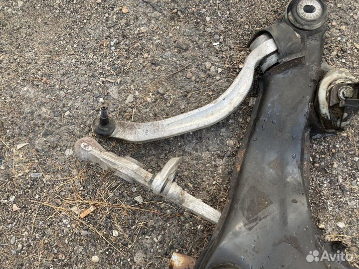 Подрамник передний Ауди a4 b5