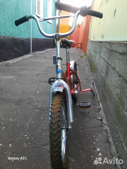 Детский велосипед