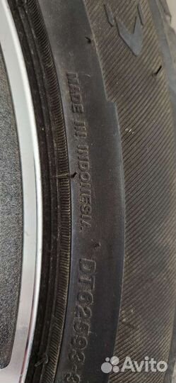 Dayton DT30 215/45 R17 91V