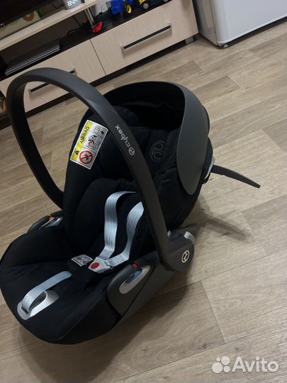Автолюлька Cybex Cloud Z i-size