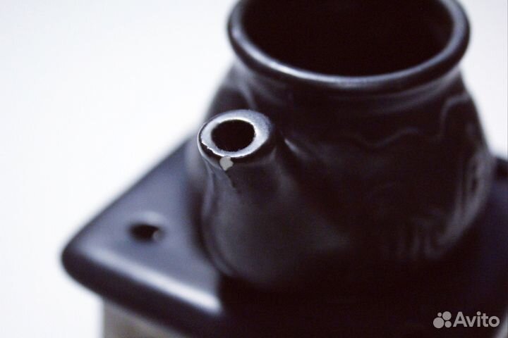 Керамический чайник, подсвечник, чайная церемония