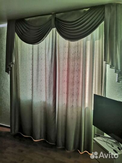 Шторы с ламбрекеном бу