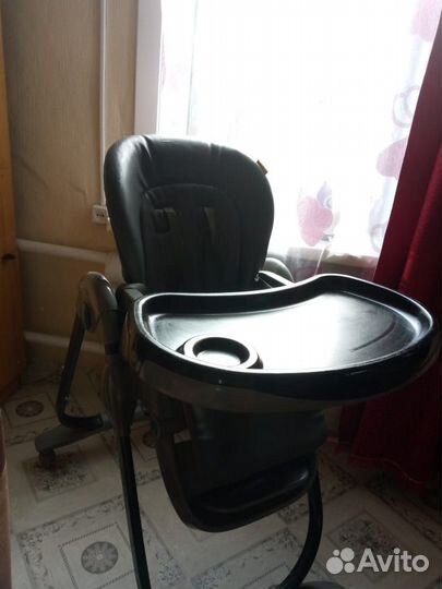 Детский стульчик для кормления