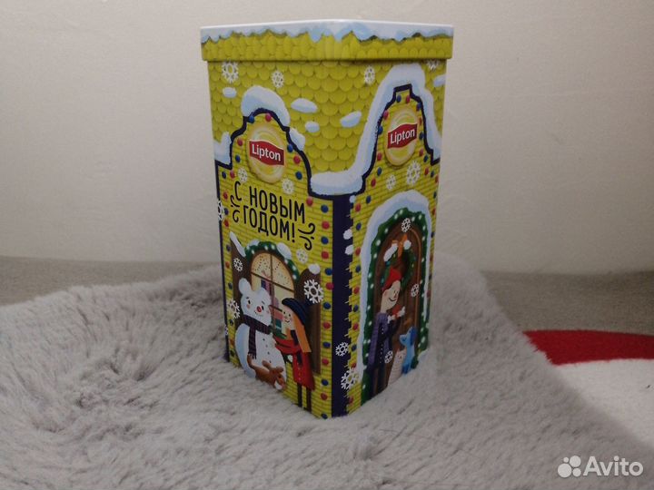 Жестяная банка для чая