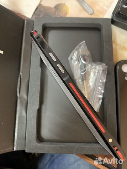 Алюминиевый чехол для iPhone 8