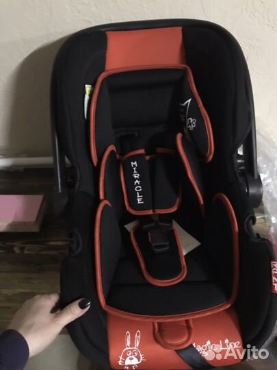 Автомобильное кресло