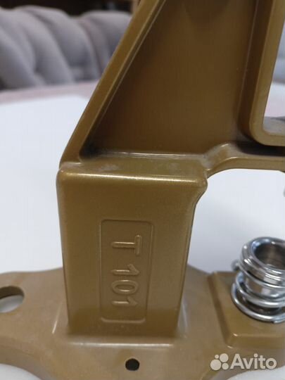 Пресс станок для обтяжки мебельных пуговиц