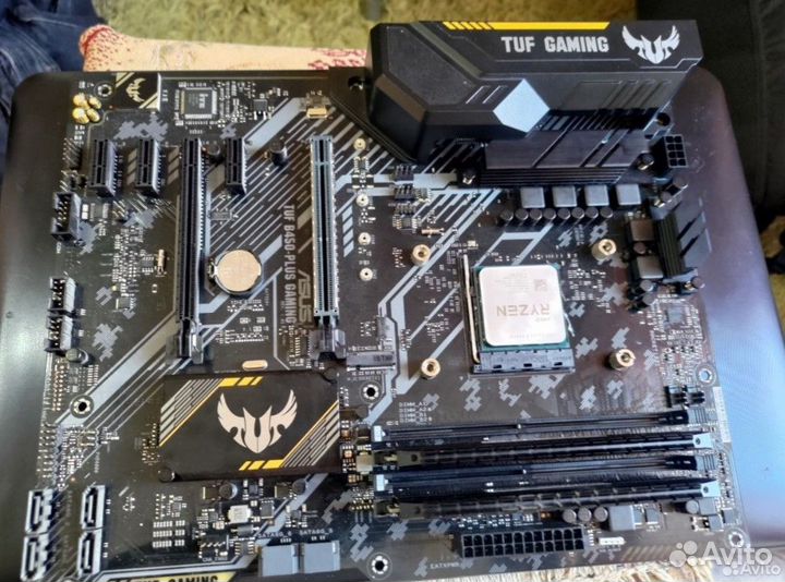 Материнская плата asus TUF gaming b450m