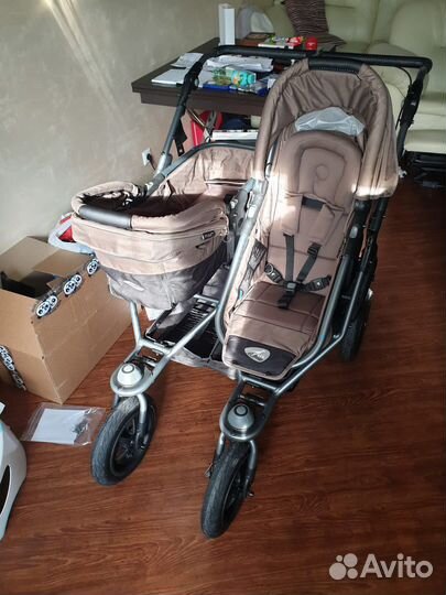 Продам коляску для двойни