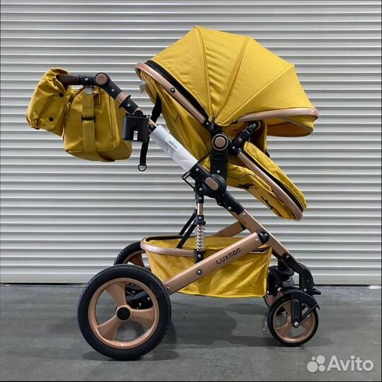 Детская прогулочная коляска Luxmom
