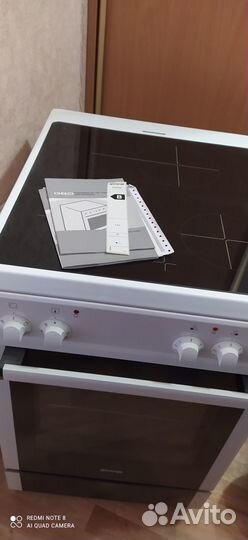 Продам электрическую плиту 