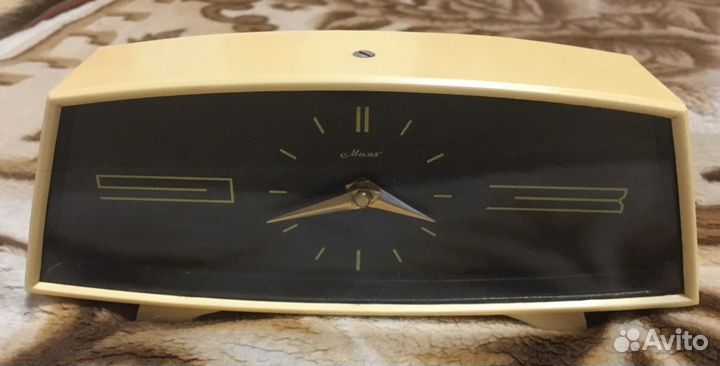 Часы «Маяк»