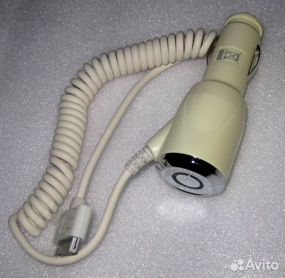 Авто зарядка для iPad/iPad2,iPhone 3G/3GS/4G/4GS