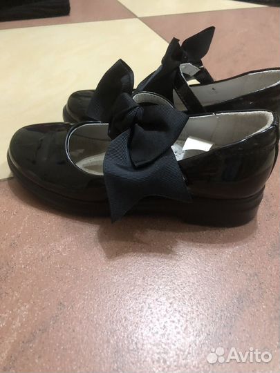 Туфли для девочки черные