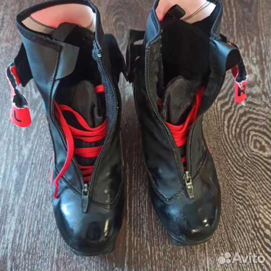 Лыжные ботинки rossignol 40