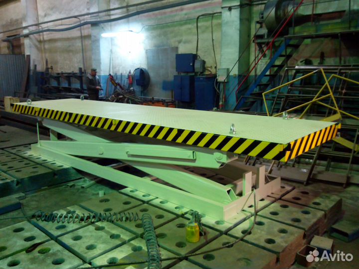 Подъемный стол грузоподъемность 2000 кг