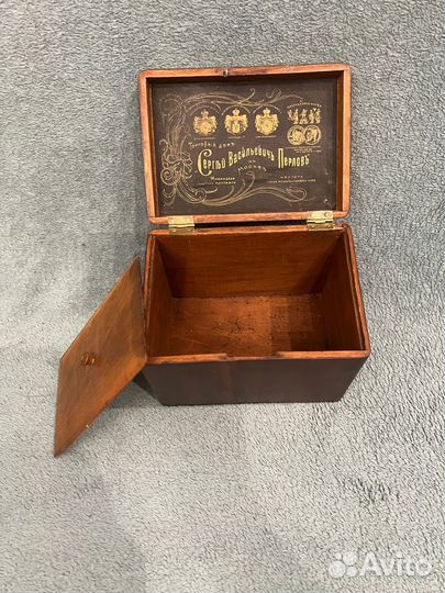 Чайная коробка