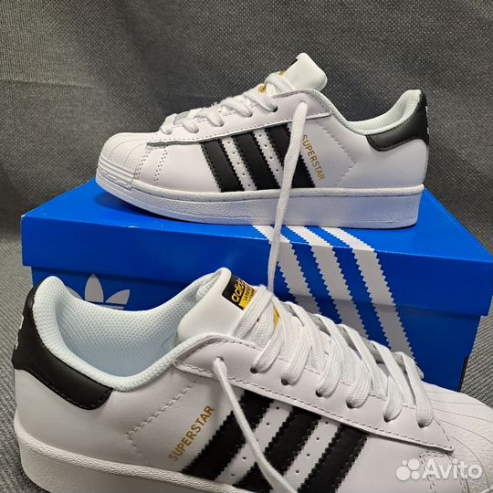 Кроссовки adidas superstar