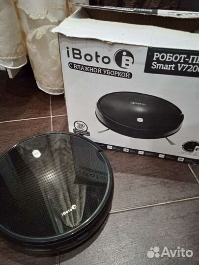 Робот-пылесос iboto SMART v-720 с влажной уборкой