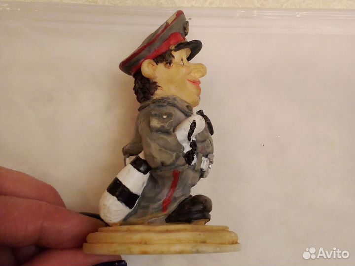 Статуэтка фигурка