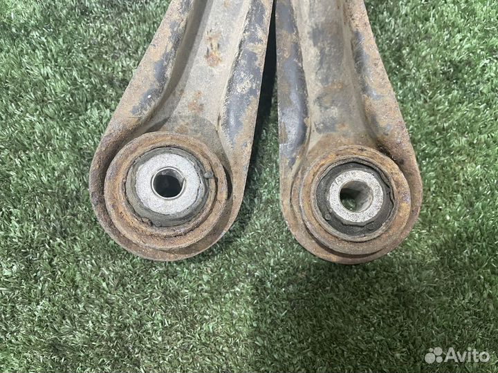 Рычаг задний верхний правый,левый W210,W208