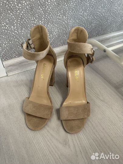 Туфли женские