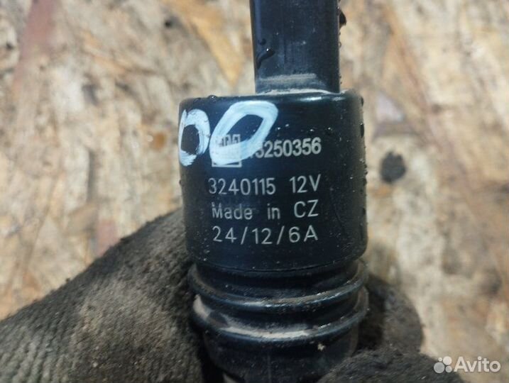 Моторчик омывателя Chevrolet Aveo T300 седан F16D4