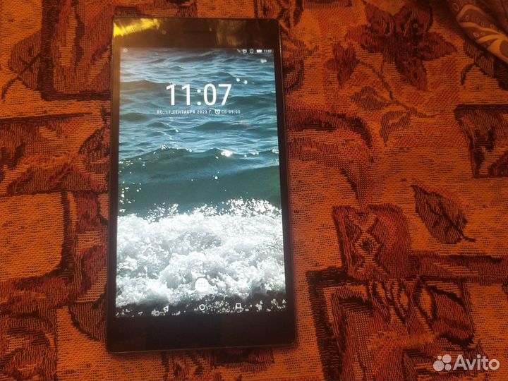 Планшет lenovo Т B3-730X