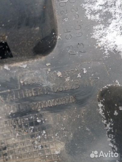 Кожух рулевой колонки Renault Laguna 2 2.2 2003