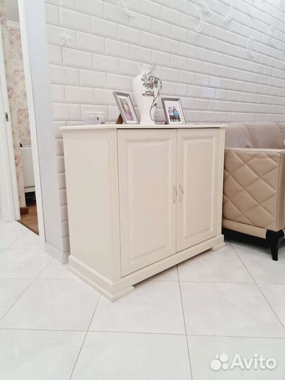 Тумба в гостиную/кухню