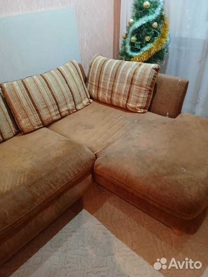Диван и кресло бу