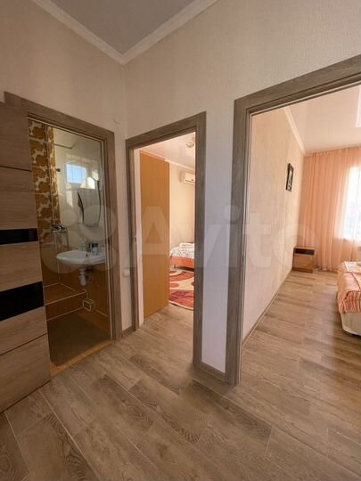 2-к. квартира, 40 м², 3/3 эт.
