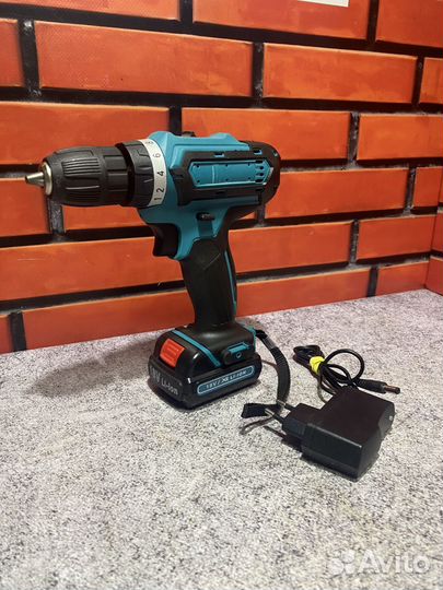 Шуруповерт Makita DF331D 18V