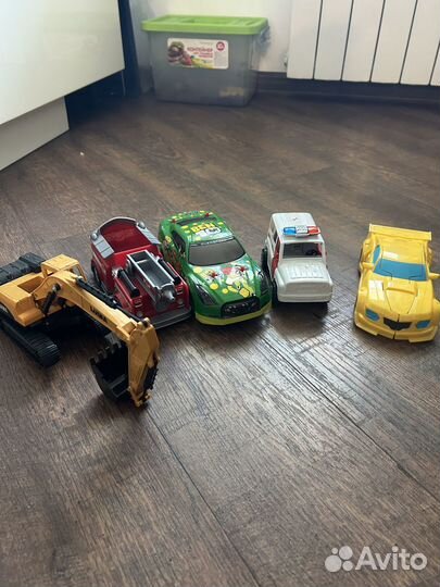 Машинки средние