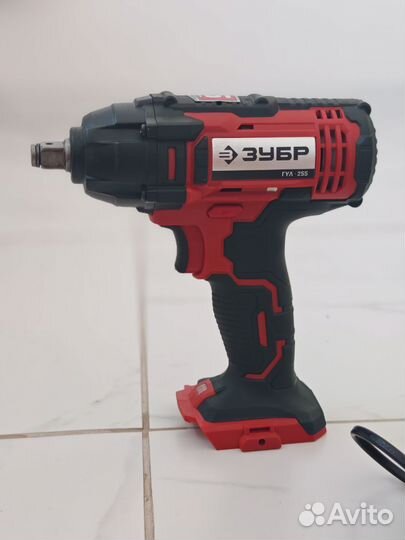 Гайковерт Зубр гул-255 + АКБ 4 Ач