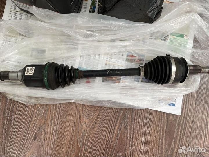 Привод передний левый