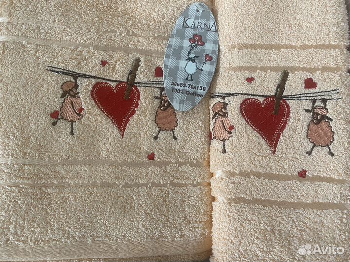 Махровые полотенца новые