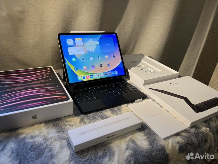 iPad Pro 12.9 2022 M2 1TB SIM+Keyboard+Pencil 2