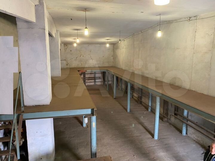 Склад, 198 м²