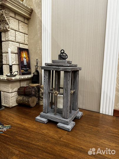 Декоративный напольный подсвечник