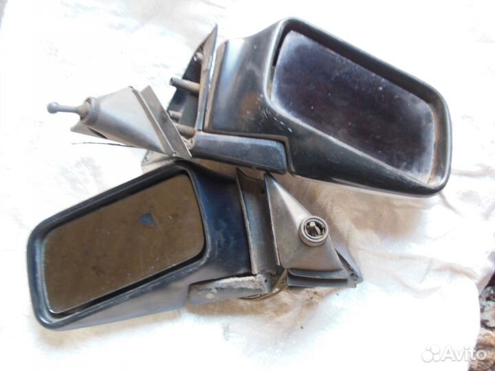 Зеркала заднего вида белые на ваз 2107, разное