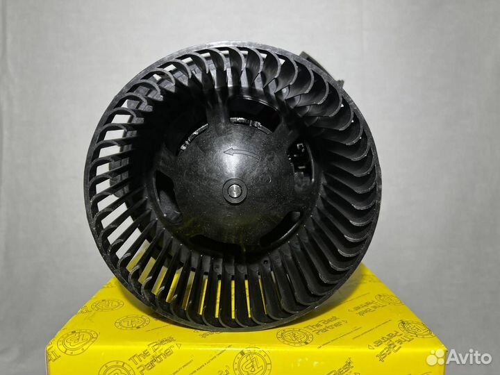 Мотор печки Mercedes Sprinter W906 Volkswagen