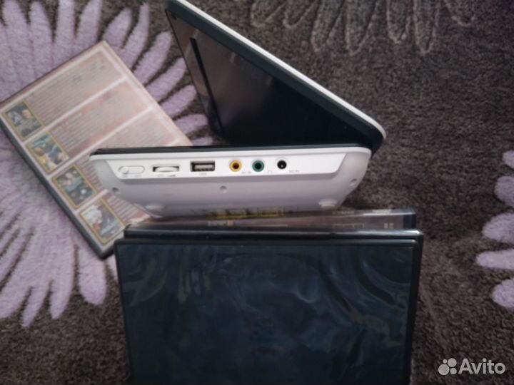 Портативный dvd плеер