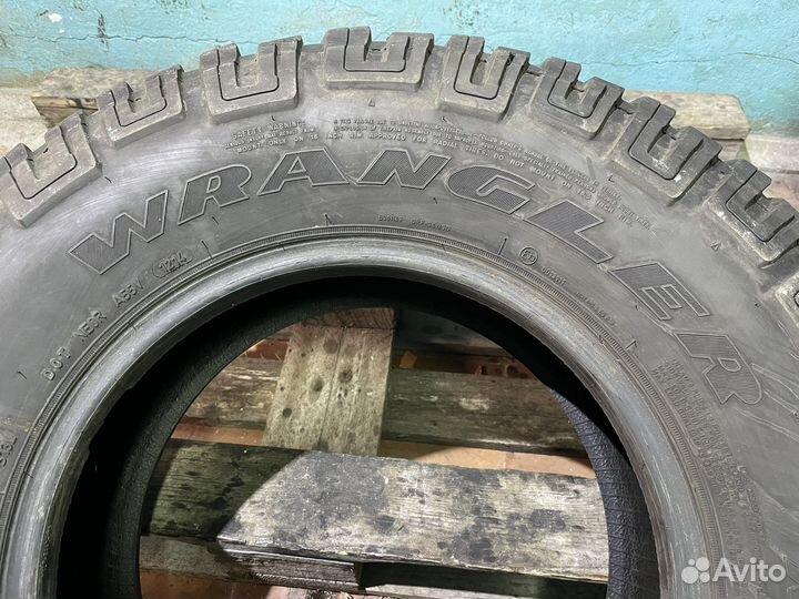 Goodyear Wrangler MT/R 235/85 R16