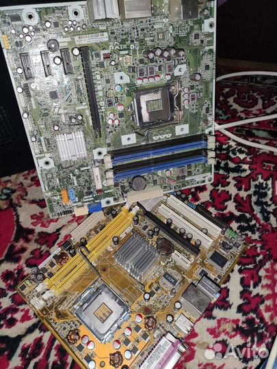 Материнская плата 1155 и 775