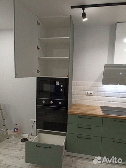 Бюджетный Кухонный гарнитур в квартиру под сдачу