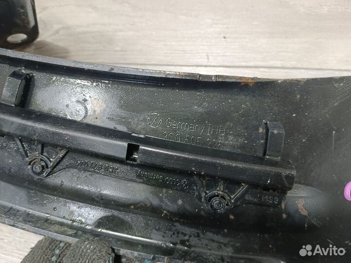 Задний правый рычаг для Volkswagen Passat B6