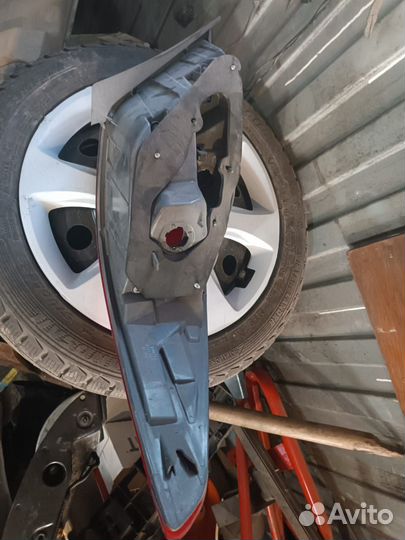 Задний правый фонарь Солярис