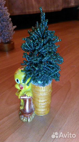 Деревья из бисера